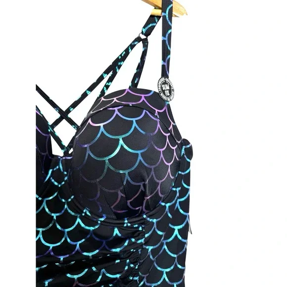 TORRID WOMENS 3-DD/F NWT Slim Fix Underwire Strappy Back One Piece Swimsuit HALO - Picture 8 of 15